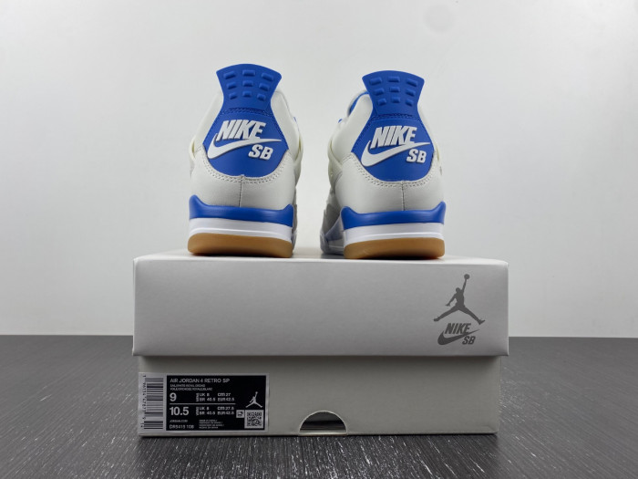 Nike SB x Air Jordan 4 “Sapphire”