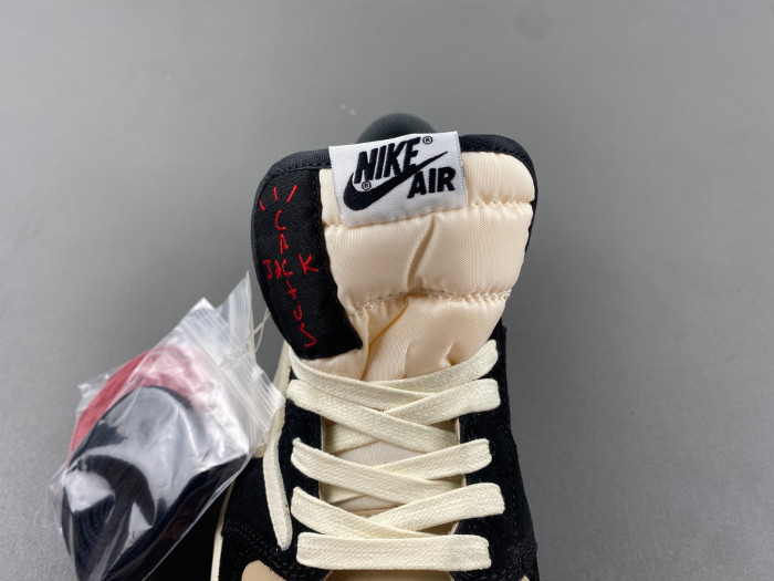 Travis Scott x Air Jordan 1