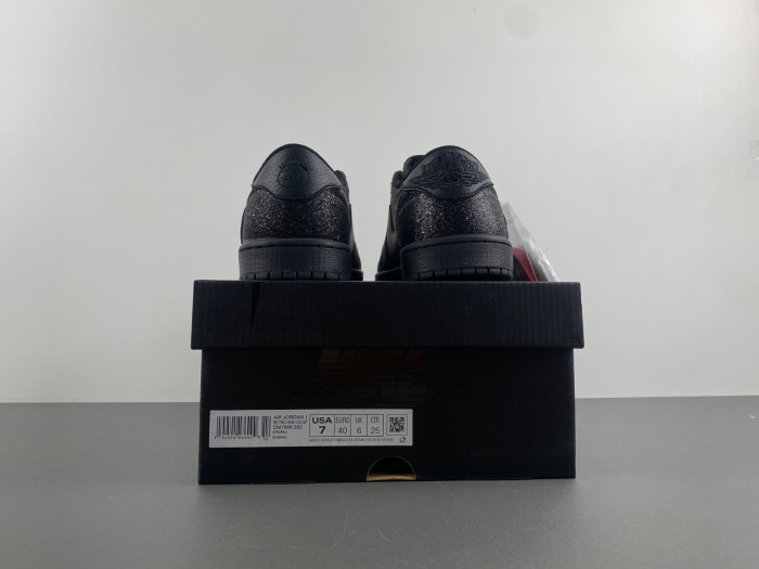 Travis Scott x Air Jordan 1