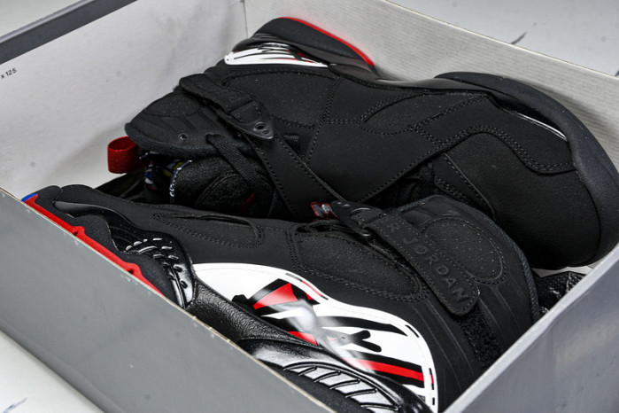 Air Jordan 8 Retro 