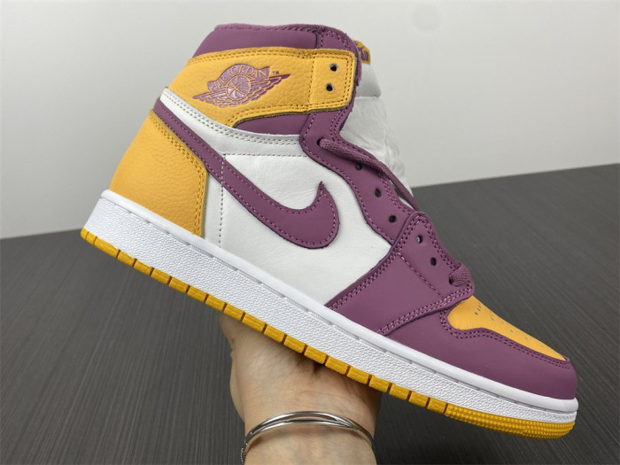 AIR JORDAN 1 BROTHERHOOD 555088-706