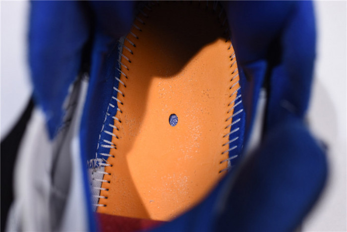 Reebok Modified Pump Sneakers CN2704