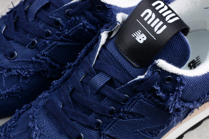 NEW BALANCE SNEAKER 012