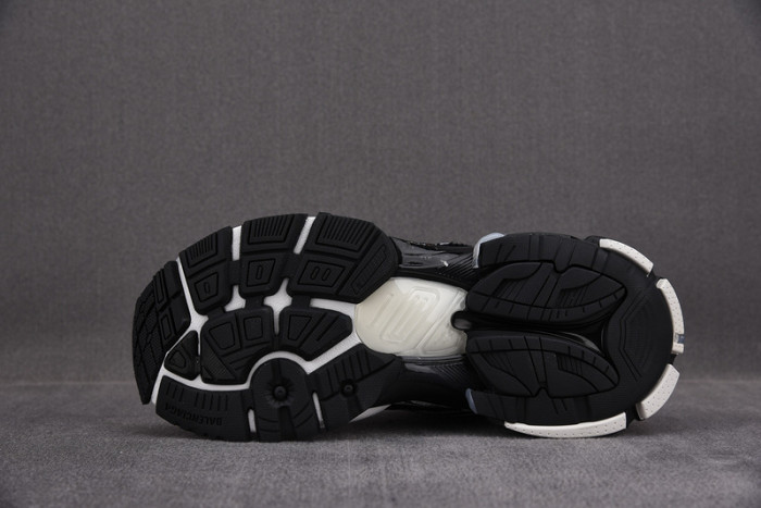 RUNNER SNEAKER RS017