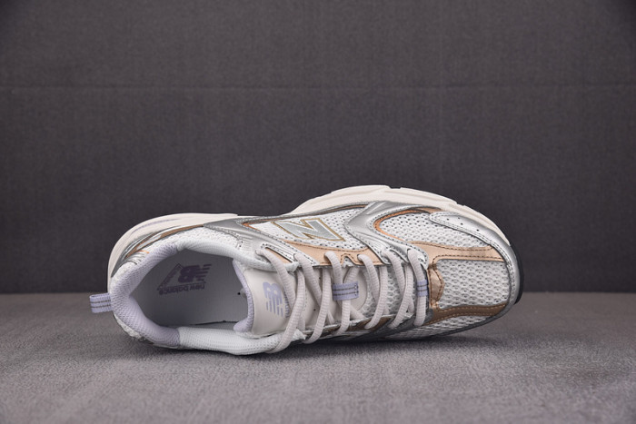 NEW BALANCE SNEAKER NB108