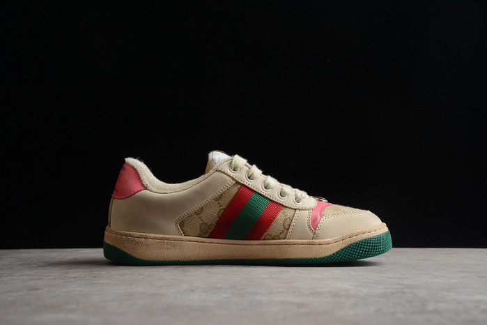 G*u*i* trainer sneaker 88