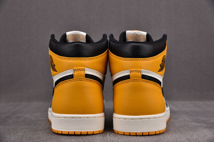 Air Jordan 1 High OG “Yellow Toe” 555088-711