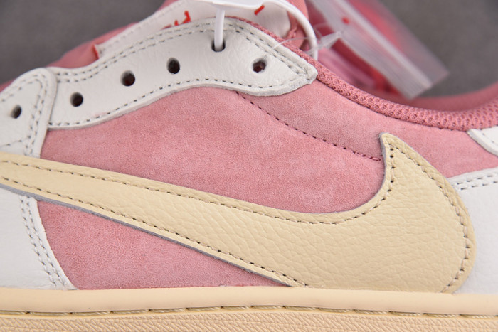 Travis Scott x Air Jordan 1 Low OG