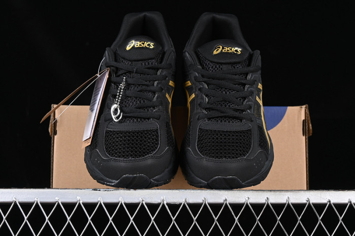 As*ic*s gel-contend 4 