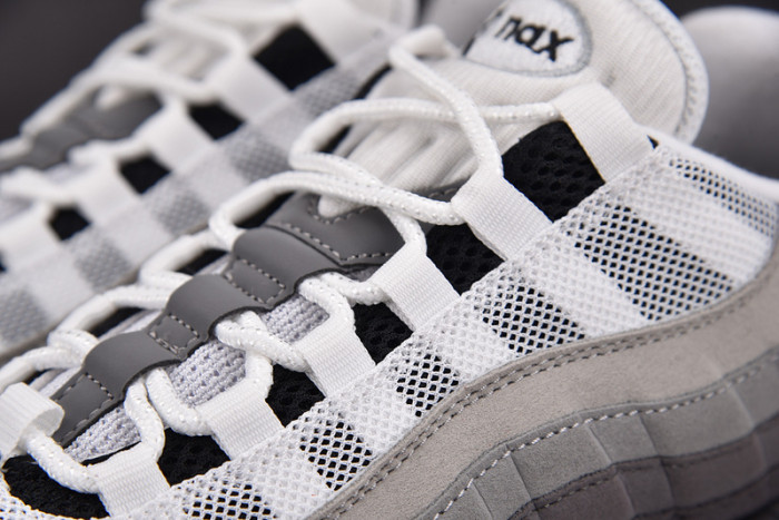 NIKE Air Max 95 OG 