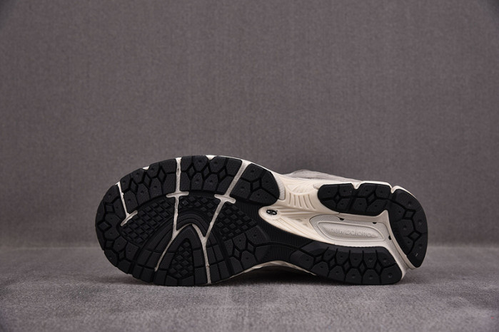 NEW BALANCE SNEAKER NB030