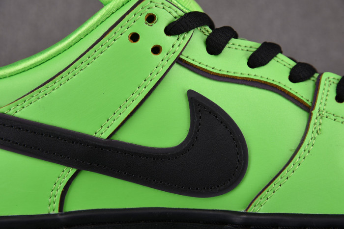 Nike SB Dunk Low The Powerpuff Girls Buttercup FZ8319-300