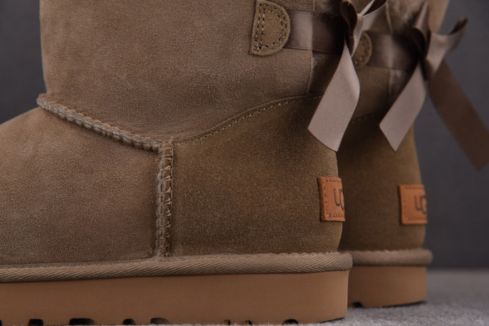 UGG Mini Bailey Bow II