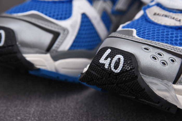 RUNNER SNEAKER RS026