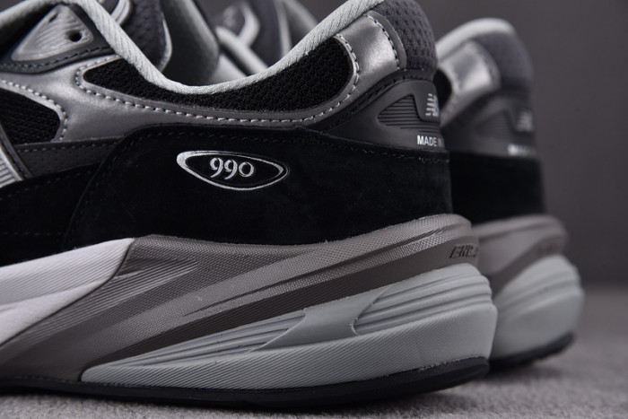 NEW BALANCE SNEAKER NB072