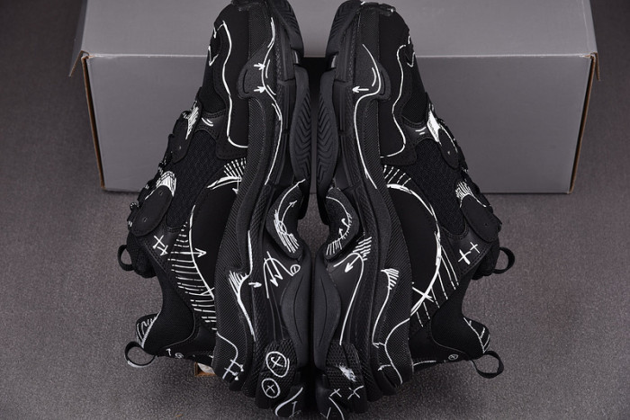 TRIPLES TRAINER SNEAKERS 2000137