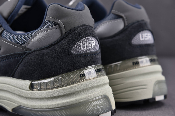 NEW BALANCE SNEAKER NB024