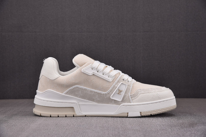 LV SNEAKER LV-000095