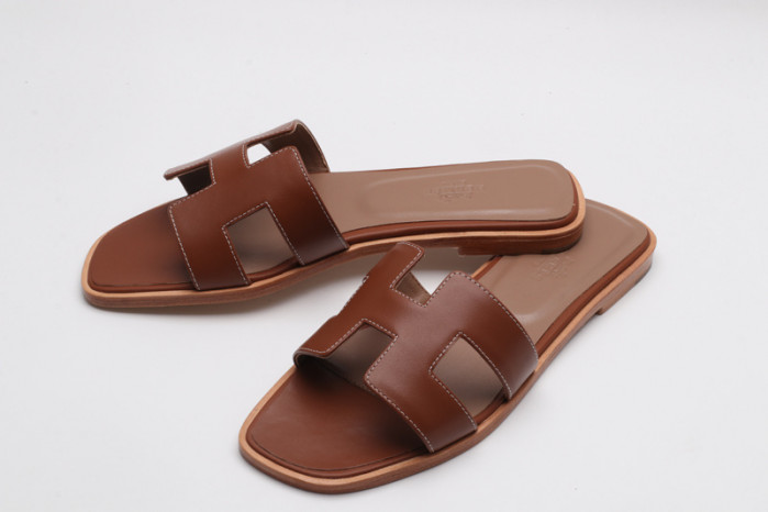 Herme* Sandal61