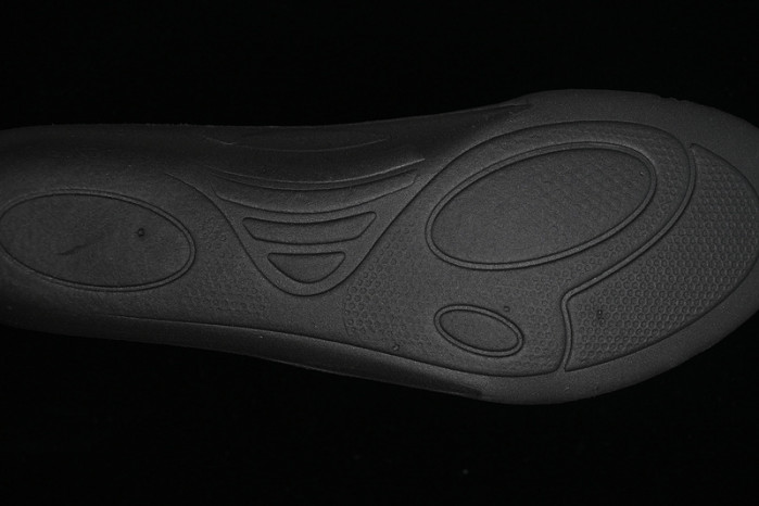 As*ic*s gel-kahana 8 black and white 1011b895-200