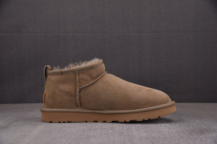 UGG Classic Ultra Mini Boot
