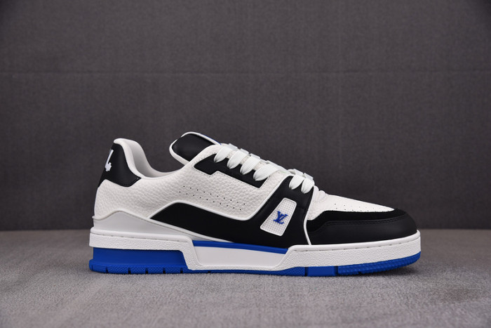 LV TRAINER SNEAKER LV-000562