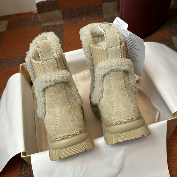 LV BOOTS L000031