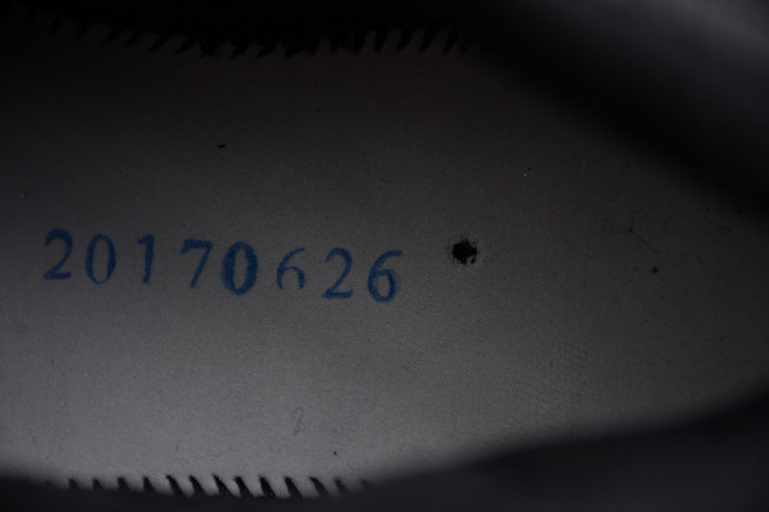 JORDAN 11 RETRO BP "72-10" black 378037-002