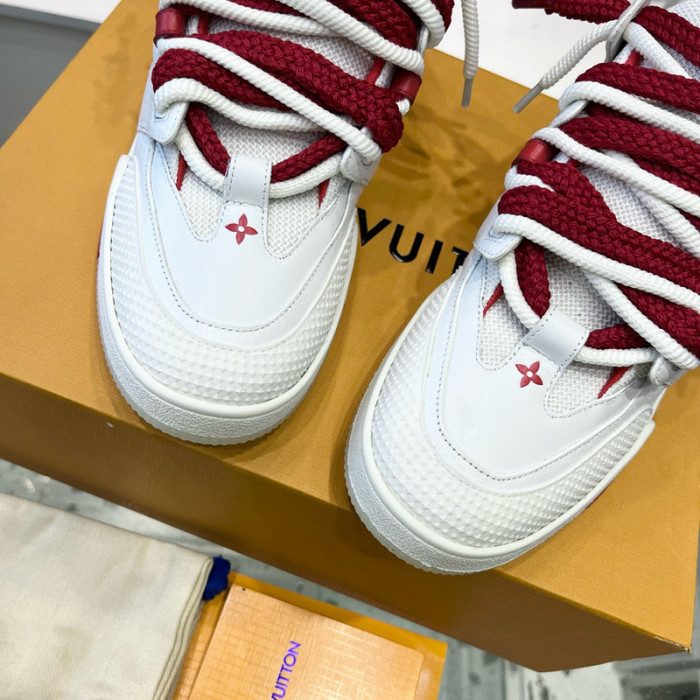 LV SNEAKER LV-000432