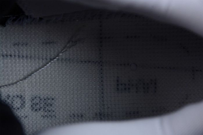 AIR JORDAN 4 “MILITARY BLACK” DH6927-111