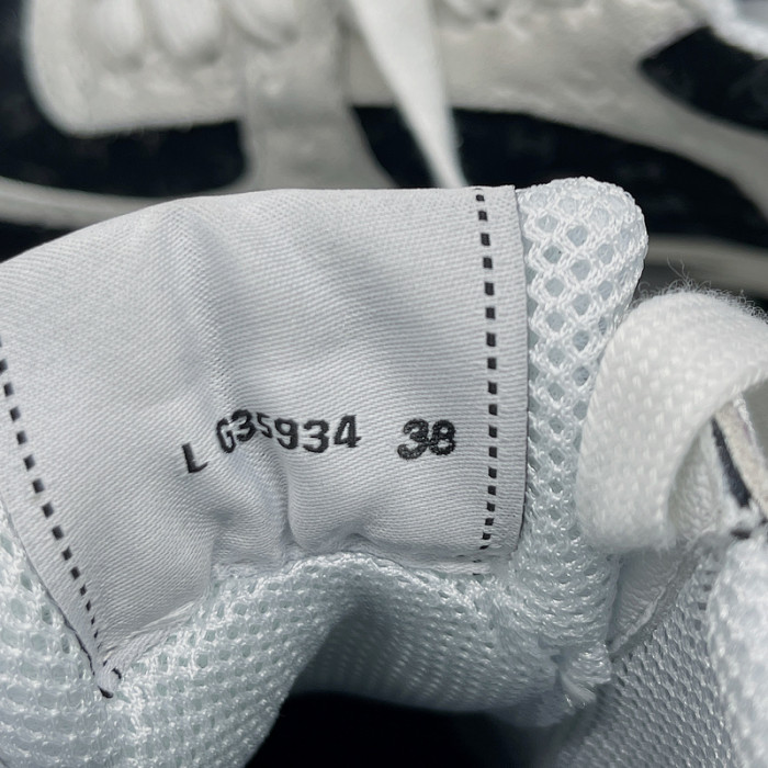 Chane* snekaers C0000018