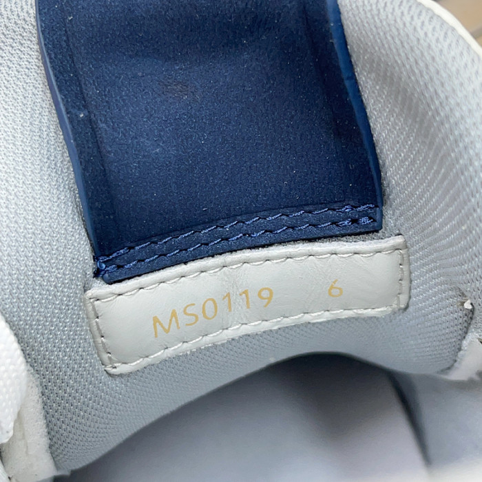 l**is V*t*n trainer sneaker lv-000066