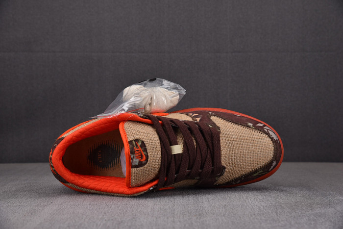 Nike SB Dunk Low Reese Forbes Hunter 304292-281