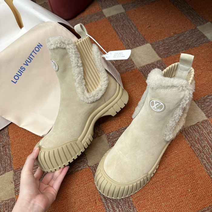 LV BOOTS L000031