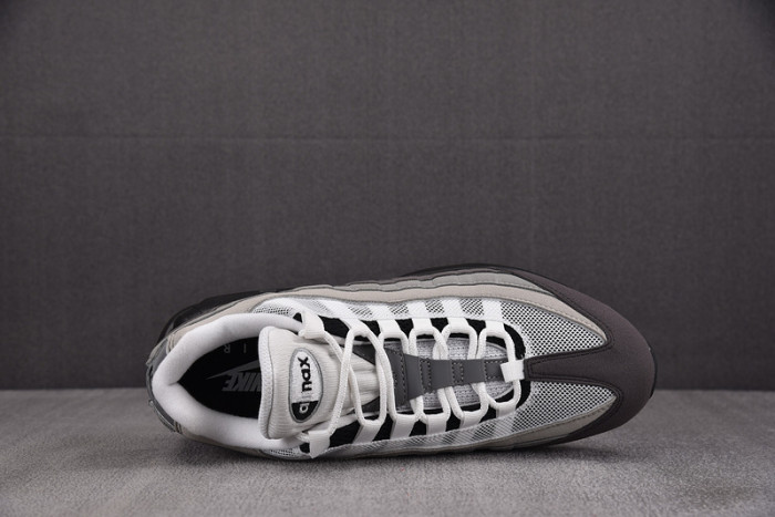 NIKE Air Max 95 OG 