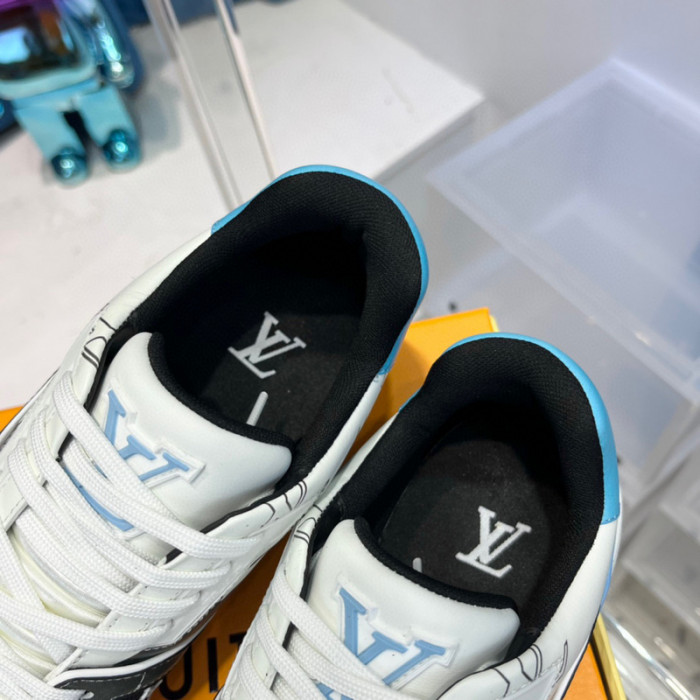 LV SNEAKER LV-000340