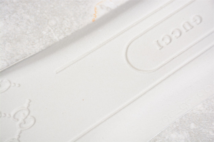 G*u*i* trainer sneaker 94