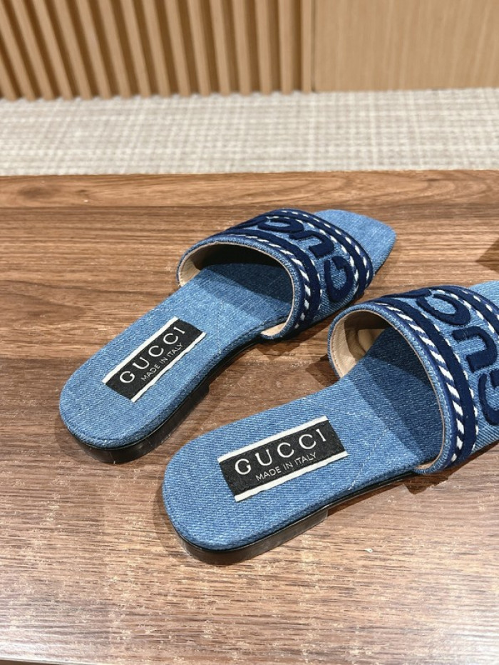 G*u*i* sandal 200