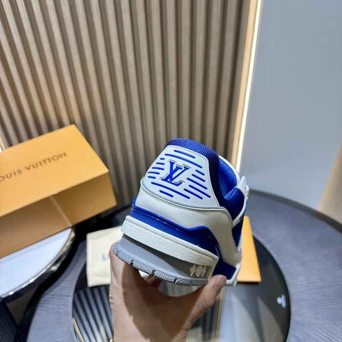 LV TRAINER SNEAKER LV-000598