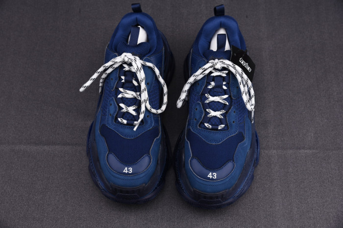 TRIPLES TRAINER SNEAKERS 2000121