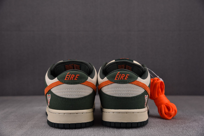 Nike SB Dunk Low Eire 304292-185