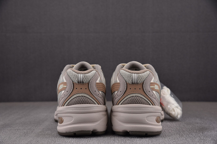 NEW BALANCE SNEAKER NB099