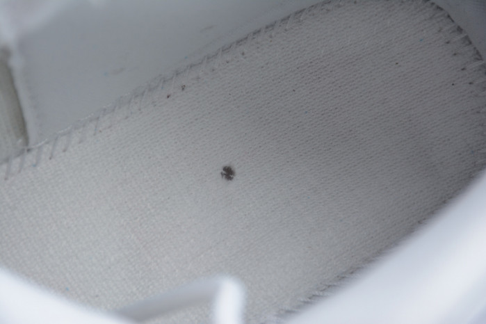 AIR Jordan 11 White Metallic Silver Vast Grey AR0715-100