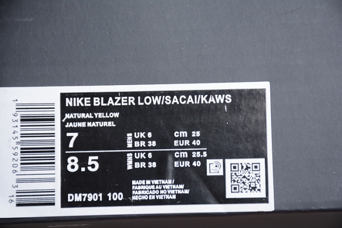 Kaws x Sacai x Nk Blazer Low "Purple Dusk" DM7901-100