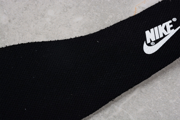 Dunk Low Prm SB "Cashew Nut Flower