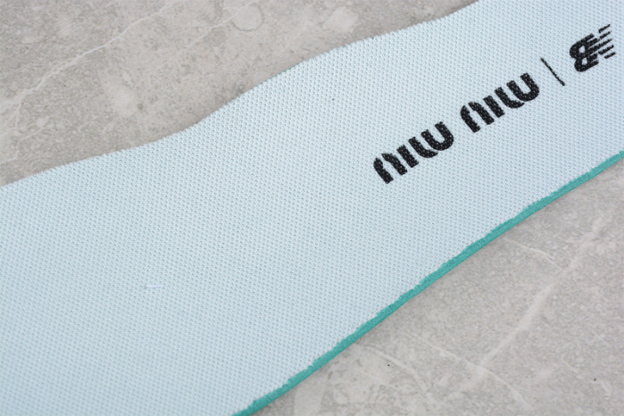 NEW BALANCE SNEAKER 012