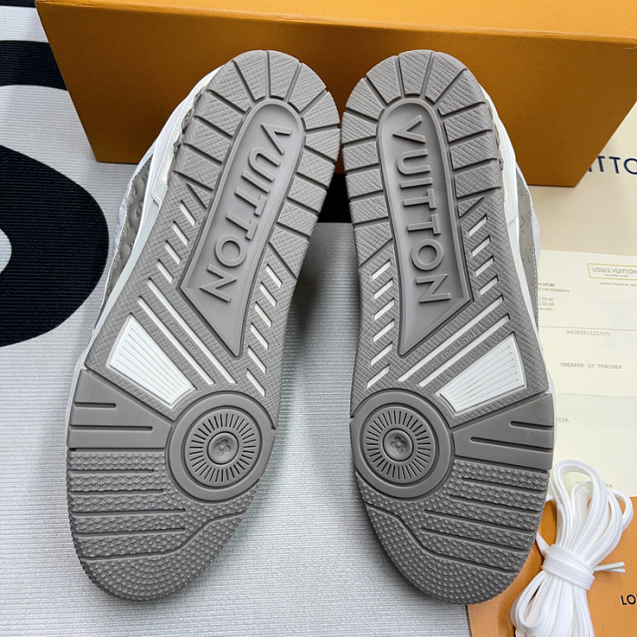l**is V*t*n trainer sneaker lv-000012