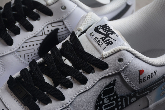 Nike Air Force 1 Low