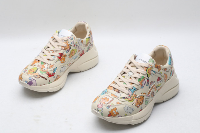 G*u*i* trainer sneaker41