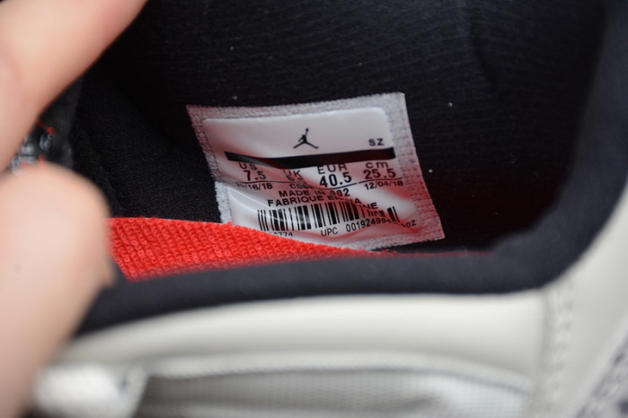 Air Jordan 11 Low Snakeskin Light Bone CD6846-002